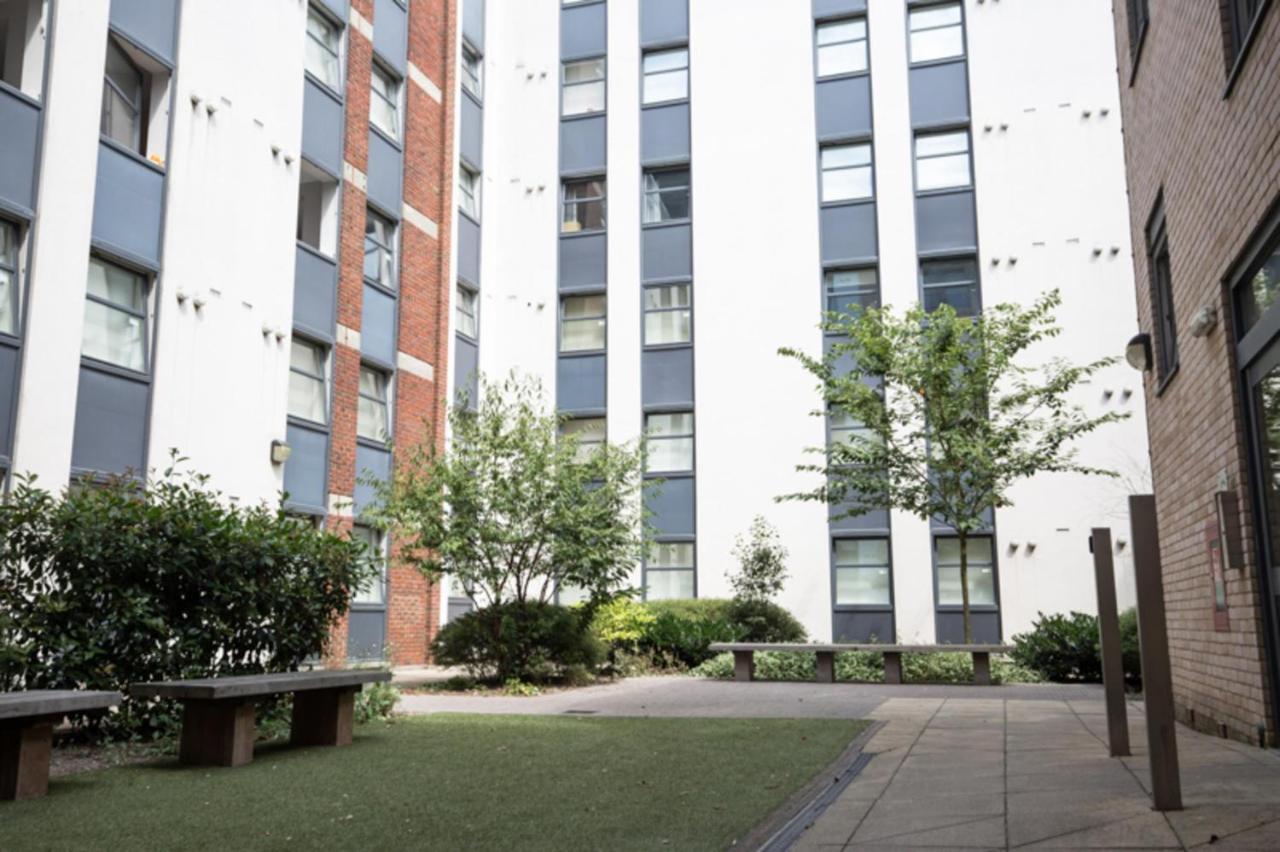 Private Bedrooms With Shared Kitchen And Studios At Iq Tufnell House In Londra Exterior foto
