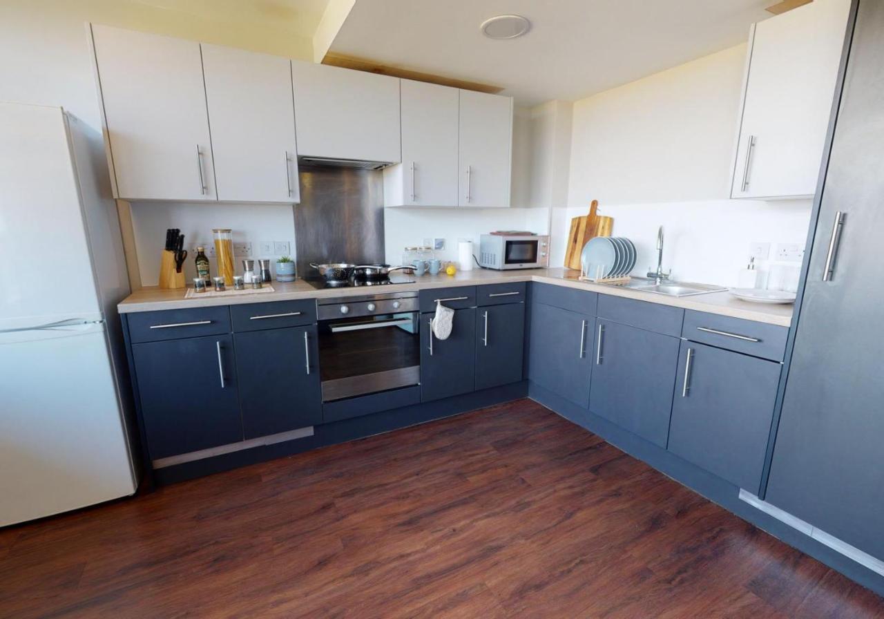Private Bedrooms With Shared Kitchen And Studios At Iq Tufnell House In Londra Exterior foto